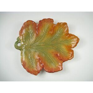 Kaldun & Bogle Leaf Shaped Ceramic Decorative Plate Green Glaze 8 Inch